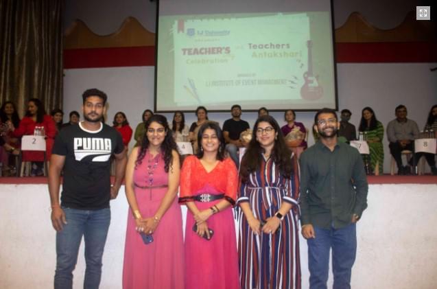 L J School of Design Ahmedabad Teacher's day celebration photo 6